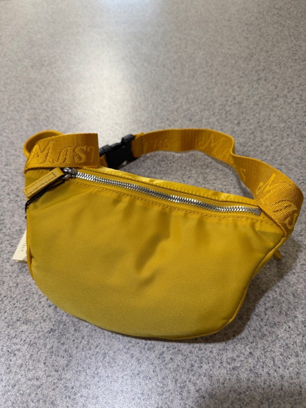 2026 Masters Tournament Belt Bag Yellow!!🔥🔥🔥 - Picture 7 of 16